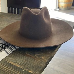 Chocolate wide brim hat